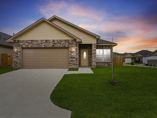 2827 Pine Estate Ln, Houston, TX, 77014-2947 | Card Image