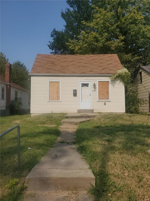 5305 Wilborn Drive, St Louis, MO, 63136 | Card Image