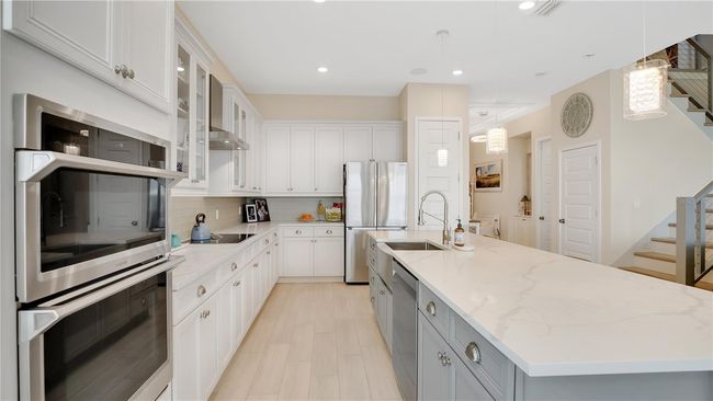 26516 Savage Cir, House other with 6 bedrooms, 6 bathrooms and null parking in Howey In The Hills FL | Image 14