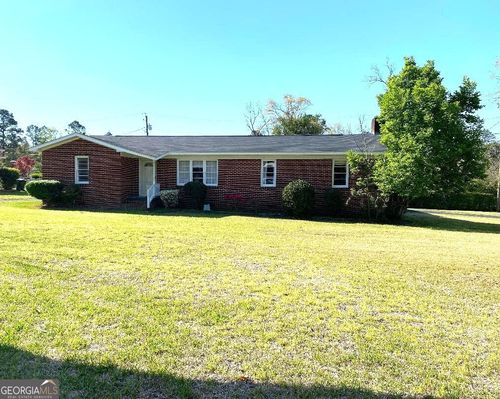 555 Jordan Ln, Swainsboro, GA, 30401-5425 | Card Image