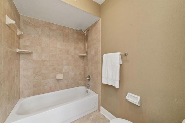 17507 Shelburne Ln, House other with 5 bedrooms, 4 bathrooms and 2 parking in Spring TX | Image 35
