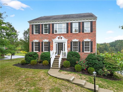 5013 Stags Leap Ln, Coraopolis, PA, 15108-9466 | Card Image