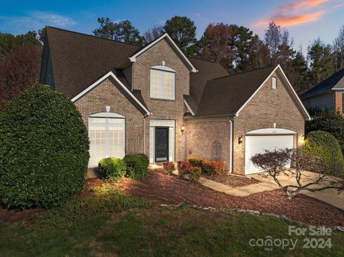 16039 Lavenham Road, Huntersville, NC, 28078 | Card Image