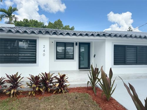 240 Sw 55th Ave, Coral Gables, FL, 33134-1006 | Card Image