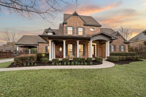 1305 Bellefonte Ln, Colleyville, TX, 76034-6320 | Card Image