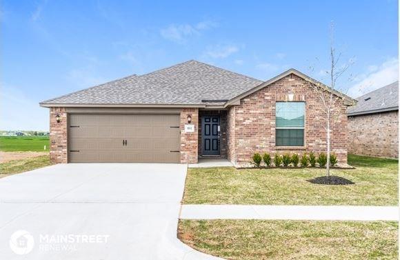 6th St, Newcastle, OK 73065