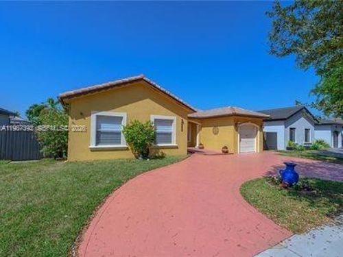 16834 Nw 89th Ct, Miami Lakes, FL, 33018-6105 | Card Image