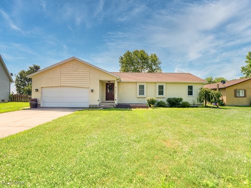 200 Parklane Dr, Lagrange, OH, 44050-9490 | Card Image