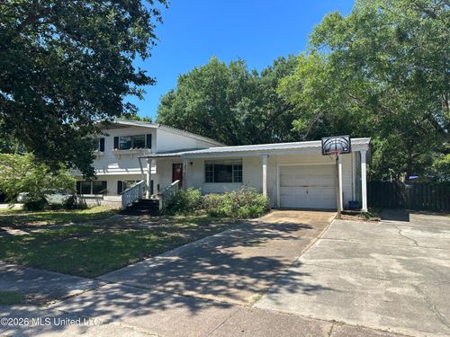 2117 Sandalwood Place, Gautier, MS, 39553 | Card Image