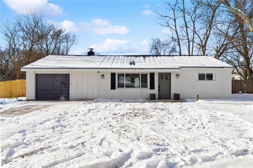 9079 Bunnell Hill Rd, Dayton, OH, 45458-4901 | Card Image