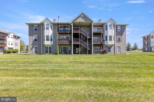 3-102 Timberlake Ter, STEPHENS CITY, VA, 22655-3517 | Card Image