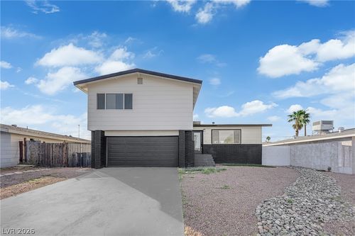 4404 Edward Ave, Las Vegas, NV, 89108-2848 | Card Image