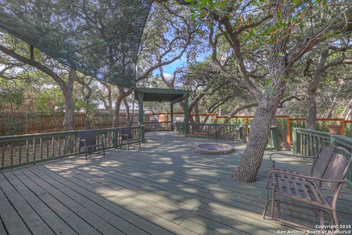 1060 Somerset, Canyon Lake, TX, 78133-4051 | Card Image