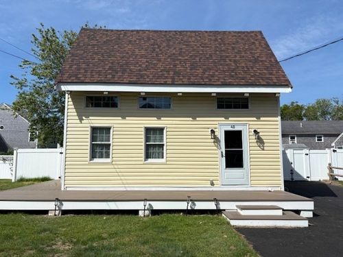 40-40 Provincetown View Rd, Plymouth, MA, 02360-1255 | Card Image