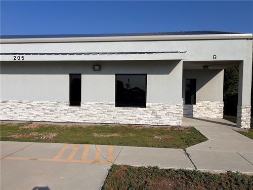 b-205 Cedar Dr, Portland, TX, 78374-2900 | Card Image