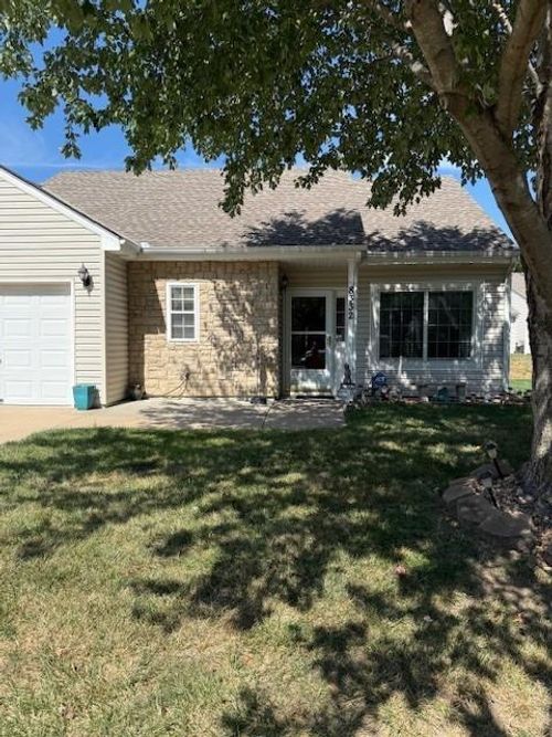 8332 Greeley Ave, Kansas City, KS, 66109-2080 | Card Image