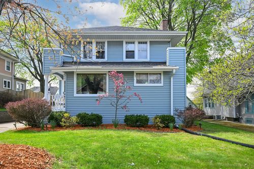 415 E College Avenue, Waukesha, WI, 53186 | Card Image