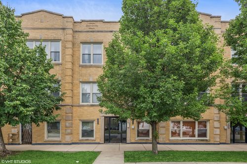 1-1951 N Monticello Ave, Chicago, IL, 60647-3624 | Card Image