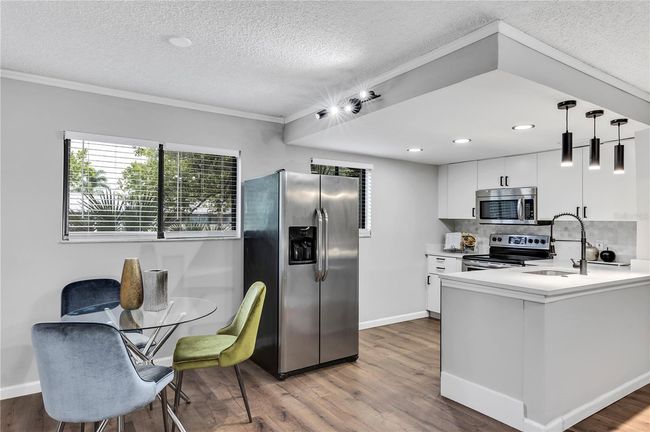 101 - 2301 Oak Park Way, Condo with 2 bedrooms, 2 bathrooms and null parking in ORLANDO FL | Image 5