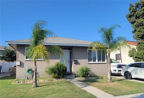 7229 Jackson St, Paramount, CA, 90723 | Card Image