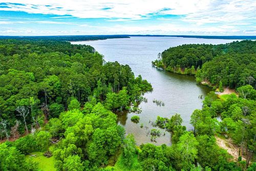 000 Moore Farm Rd, Zavalla, TX, 75980 | Card Image
