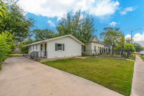 2006 Gorman Ave, Waco, TX, 76707-2952 | Card Image