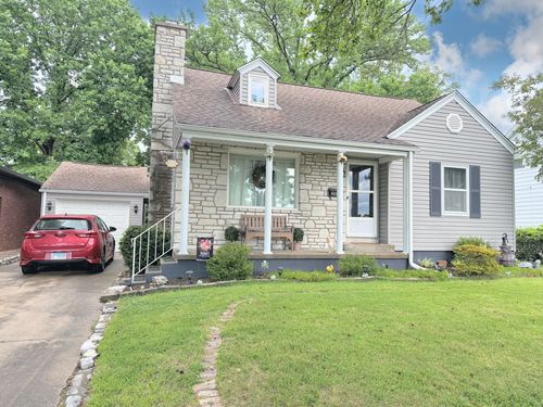 210 S Laurel Ave, Du Quoin, IL, 62832-2311 | Card Image