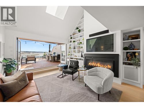 418-5 K De K Crt, New Westminster, BC, V3M6B6 | Card Image