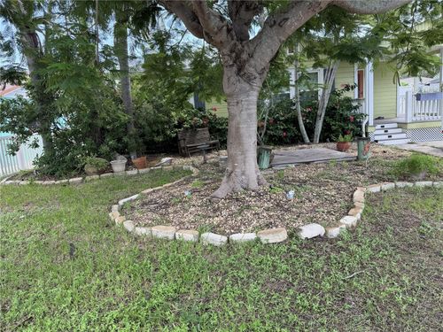 3008 Dupont St S, Gulfport, FL, 33707-5705 | Card Image