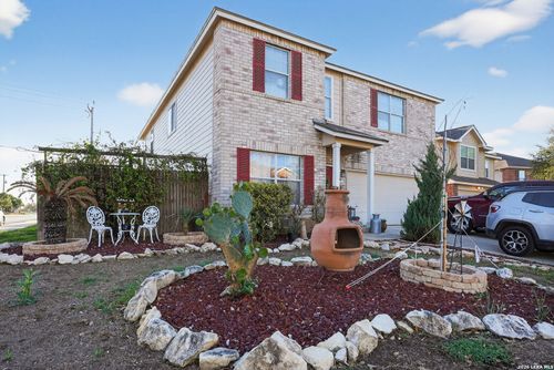 2338 Baxter Sta, San Antonio, TX, 78245-3674 | Card Image