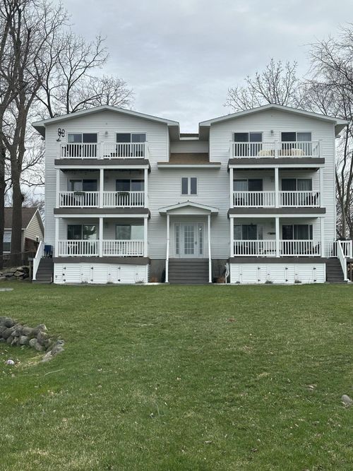 6-11038 Portage Rd, Portage, MI, 49002-7592 | Card Image