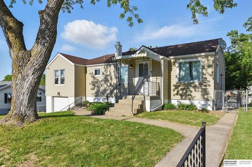 2311 N 71st St, Omaha, NE, 68104-3854 | Card Image