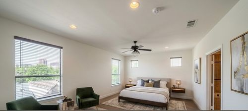 3615 Edgar Pl, Dallas, TX, 75204-8900 | Card Image