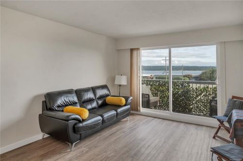 26-940 Island Highway S, Campbell River, BC, V9W1B1 | Card Image
