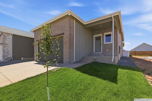 1822 Cliff St, Laramie, WY, 82070-5648 | Card Image