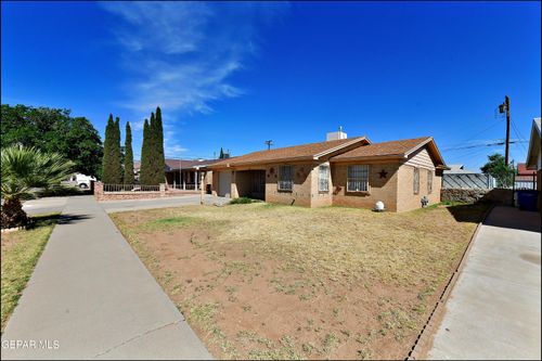 5613 Creston Avenue, El Paso, TX, 79924 | Card Image