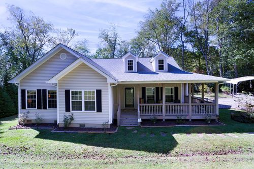 99 Chatuge Hills Dr, Hayesville, NC, 28904-6326 | Card Image