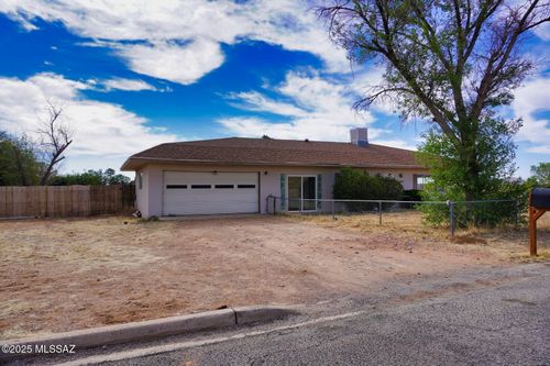 100 N Dale Rd, Pearce, AZ, 85625-4011 | Card Image