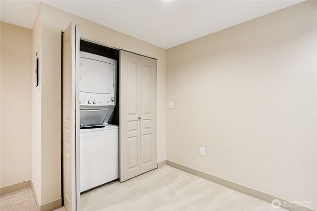 APT-205 - 2929 1 St Ave, Condo with 1 bedrooms, 1 bathrooms and 1 parking in Seattle WA | Image 27