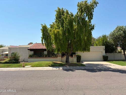 8437 E San Benito Dr, Scottsdale, AZ, 85258-2423 | Card Image