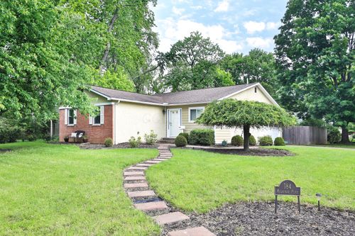 184 Melbourne Pl, Worthington, OH, 43085-3931 | Card Image