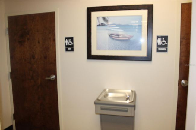 Suite 100 Bathrooms | Image 8