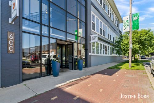 208-600 7th Street Nw, Grand Rapids, MI, 49504 | Card Image