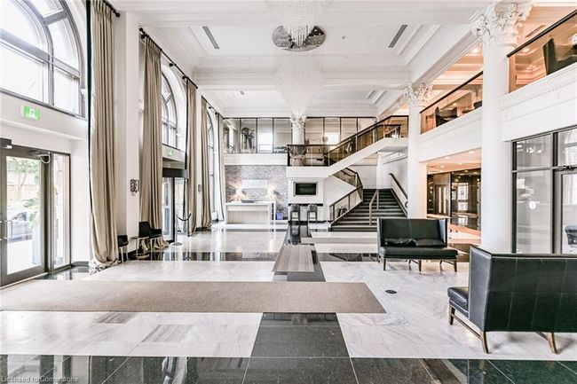 PH05 - 112 King St E, House attached with 2 bedrooms, 3 bathrooms and 1 parking in Hamilton ON | Image 5