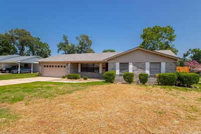 7 Shoshoni Drive, House other with 3 bedrooms, 2 bathrooms and null parking in Sherwood AR | Image 2