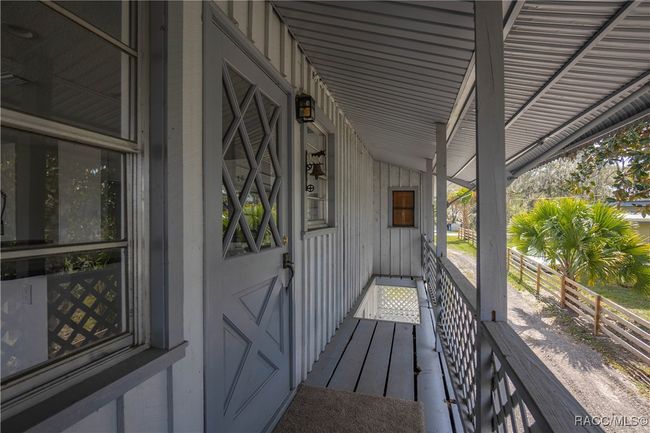5463 S Withlapopka Dr, House other with 3 bedrooms, 3 bathrooms and 2 parking in FLORAL CITY FL | Image 6