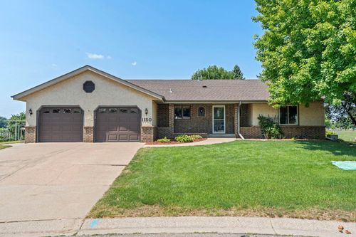 1150 Menke Cir, Shakopee, MN, 55379-3225 | Card Image