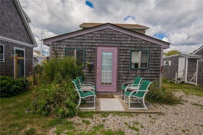 9 Lane Three, House other with 1 bedrooms, 1 bathrooms and 2 parking in Narragansett RI | Image 1