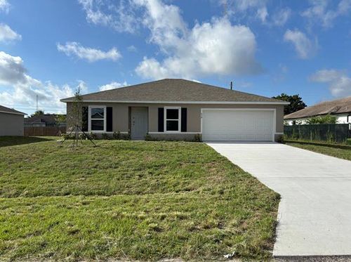 934 Sw Mcdevitt Avenue, Port St. Lucie, FL, 34953 | Card Image