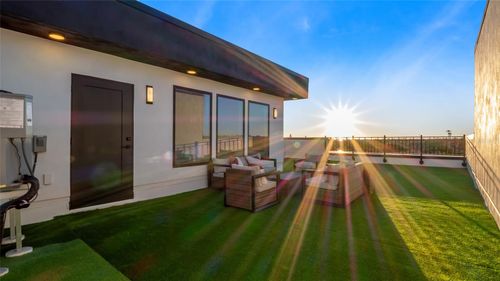 2108 4th St S, St Petersburg, FL, 33705-2778 | Card Image